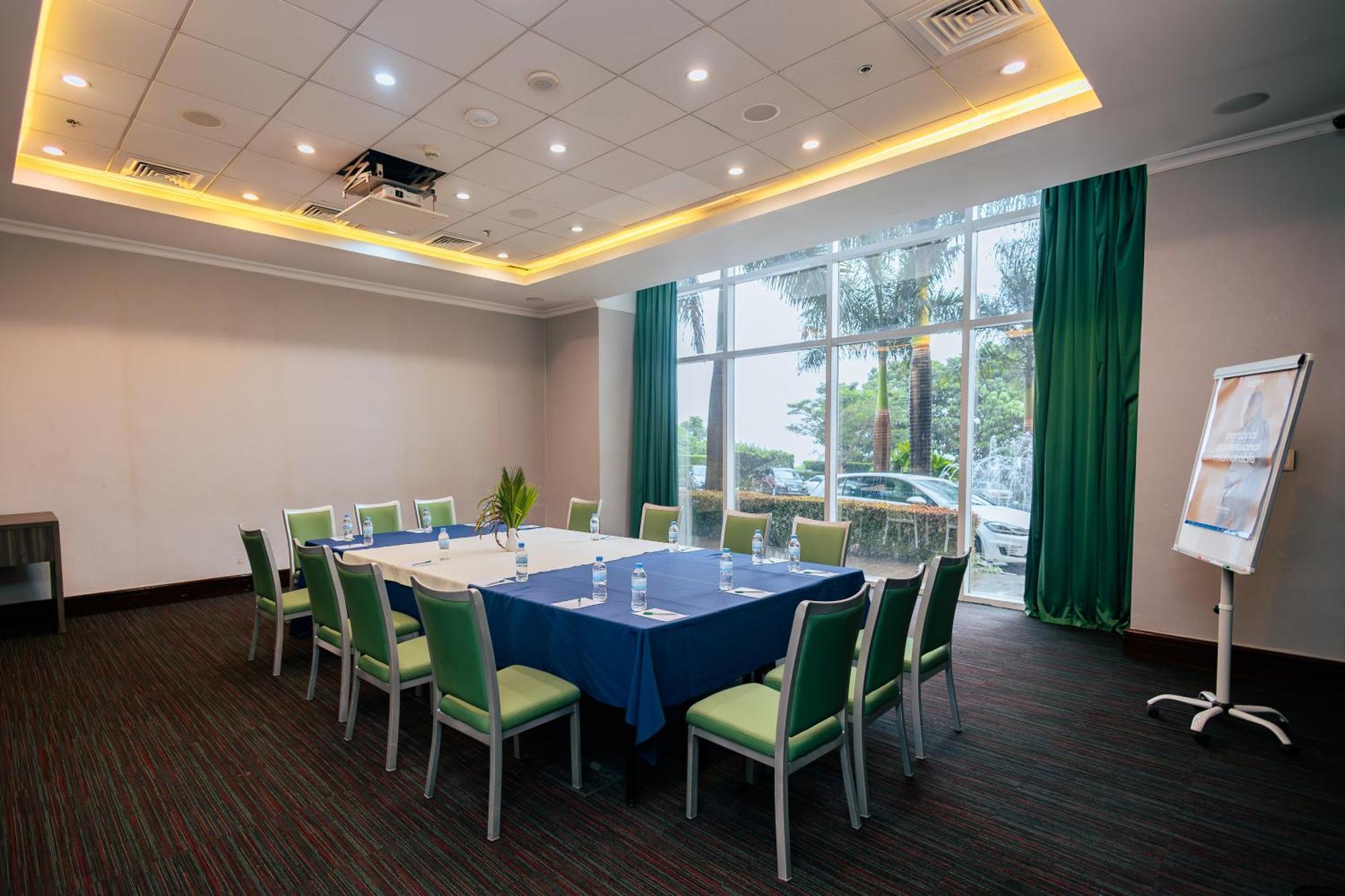 Park Inn By Radisson, Kigali Exterior foto